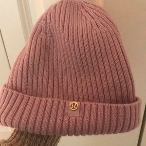 Lululemon crazy cozy beanie